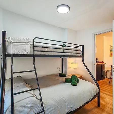 Apartment Attic Back Lion Villena